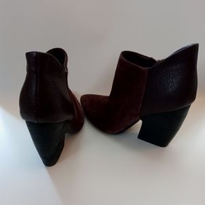 Shoe